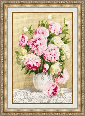 Розовые пионы